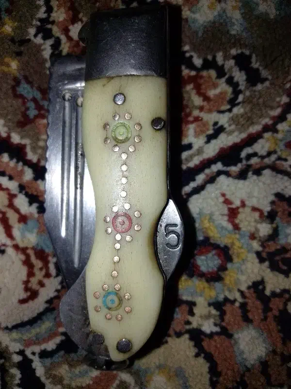 چاقو بابا قلی|کلکسیون اشیاء عتیقه|قیدار, |دیوار