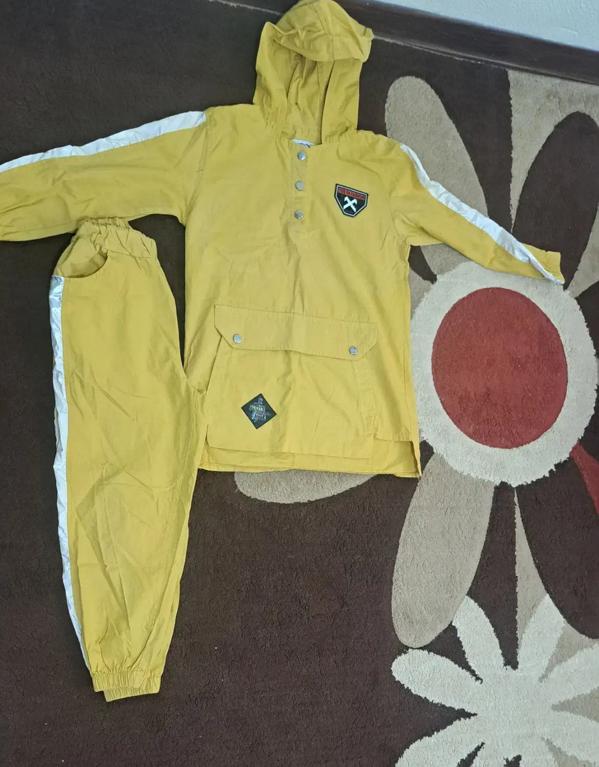 لباس دخترانه|کفش و لباس بچه|شاهین‌شهر, شهرک ردانی پور|دیوار