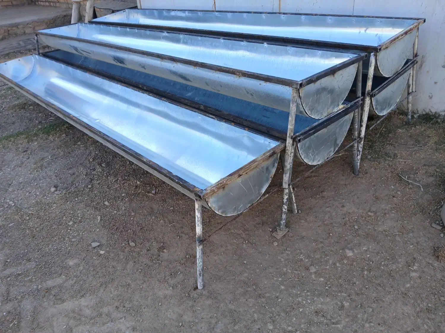 آخور های گوسفندی جوشی ومحکم|لوازم جانبی حیوانات|قیدار, |دیوار