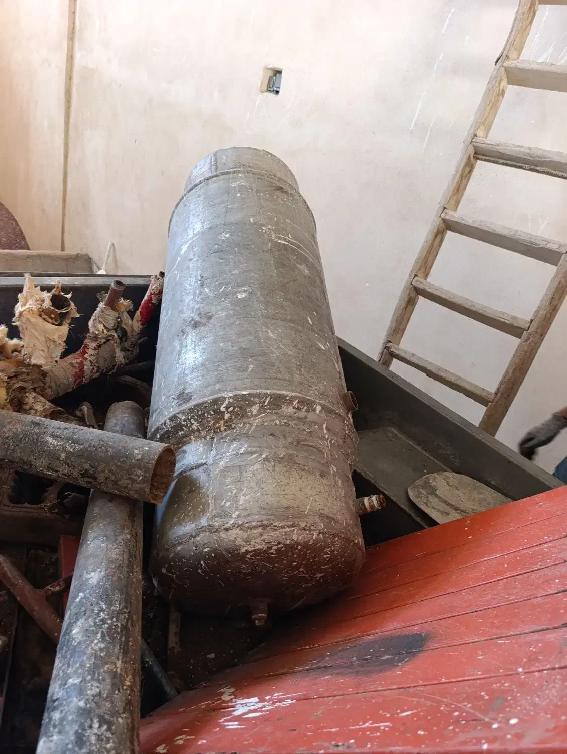 مخزن دوجداره گالوانیزه 200لیتری|مصالح و تجهیزات ساختمان|خمین, |دیوار