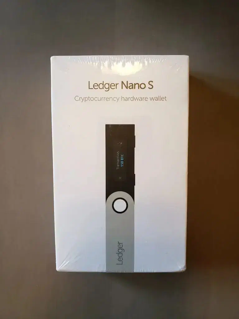 کیف پول ارز دیجیتال لجر نانو اس Ledger Nano S|لوازم جانبی موبایل و تبلت|تهران, سهروردی|دیوار