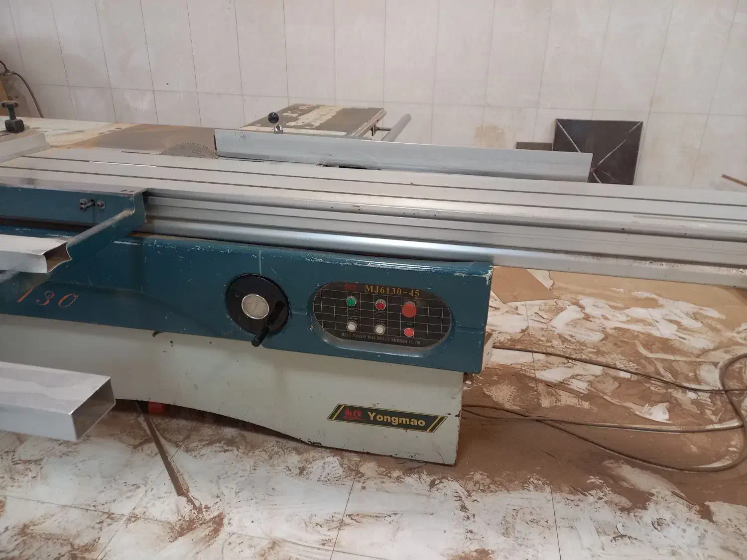 دستگاه برش mdfخارجی سنگین وزن متراژ 320|ماشین‌آلات صنعتی|اردبیل, |دیوار