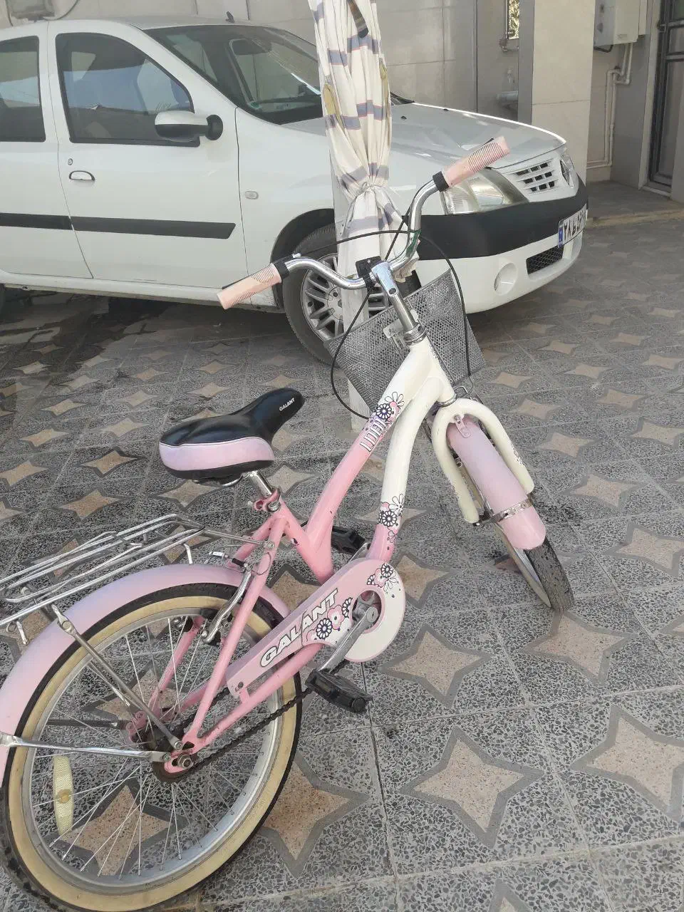 دوچرخه ۲۰|دوچرخه، اسکیت، اسکوتر|دره شهر, |دیوار