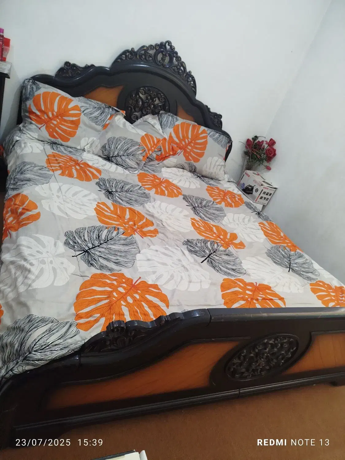 سرویس تخت خواب.|تخت و سرویس خواب|پارس‌آباد, |دیوار