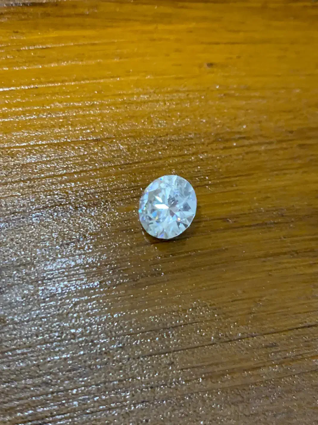 سنگ موزانایت|جواهرات|خوی, |دیوار