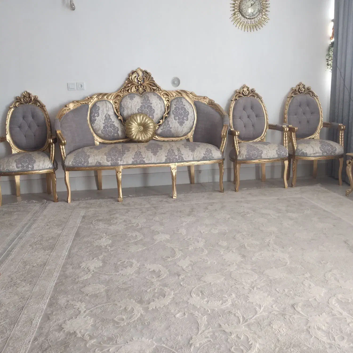 مبل ۹نفره همراه با عسلی|مبلمان خانگی و میز عسلی|بیرجند, |دیوار