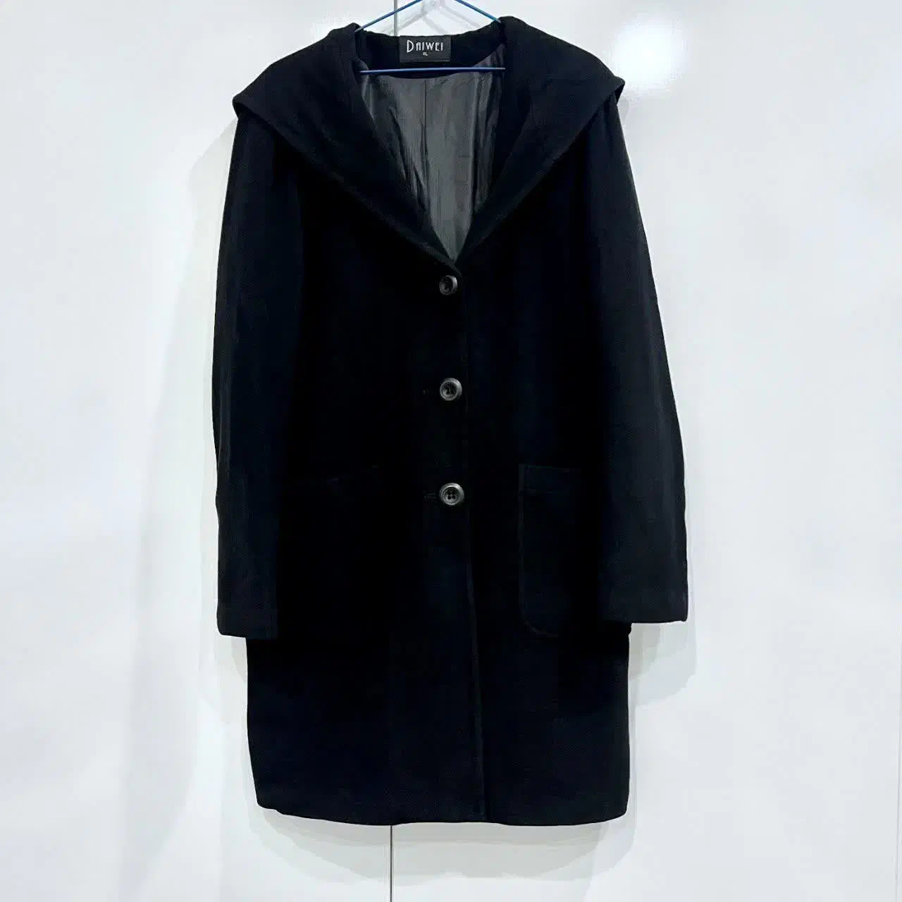 پالتو|لباس|دماوند, گیلاوند|دیوار