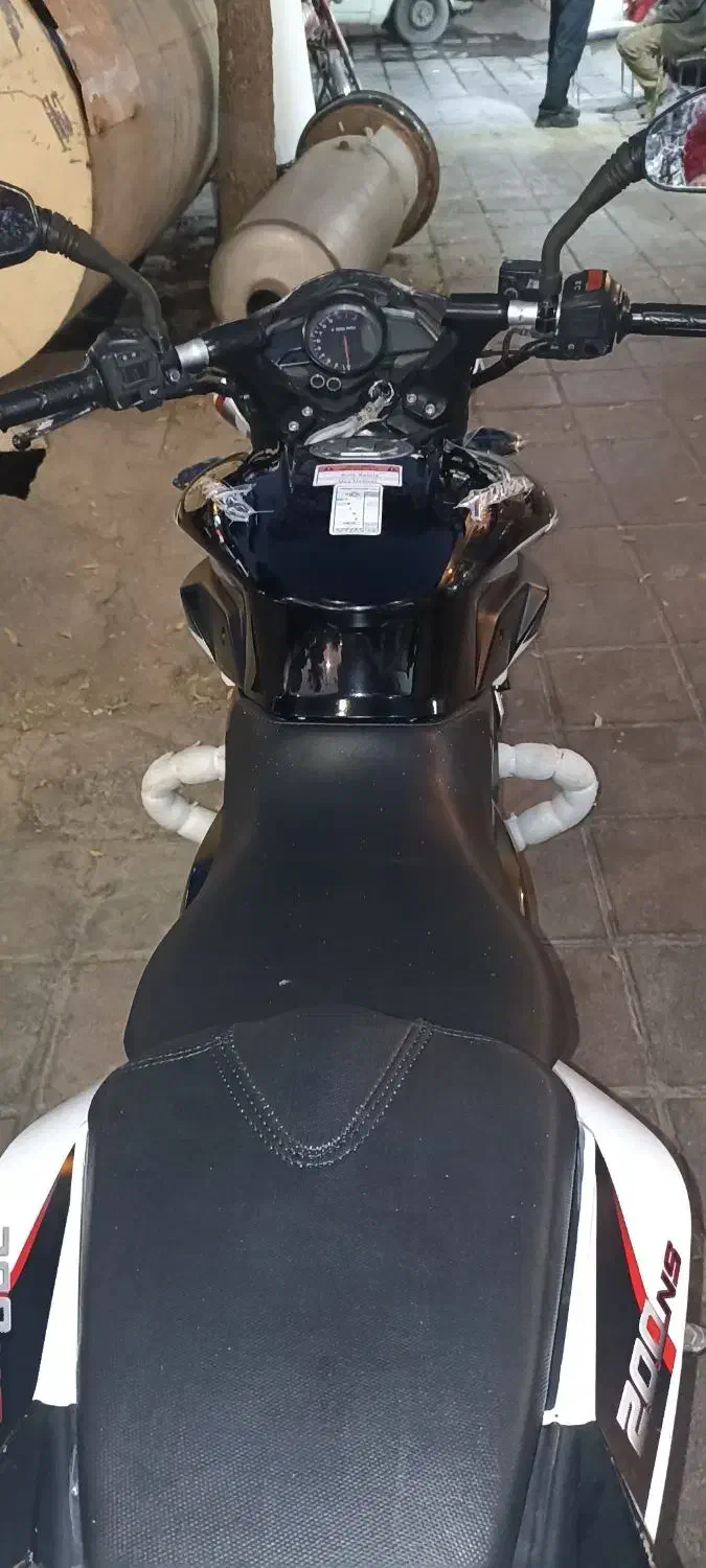 ns 200|موتورسیکلت|اراک, |دیوار