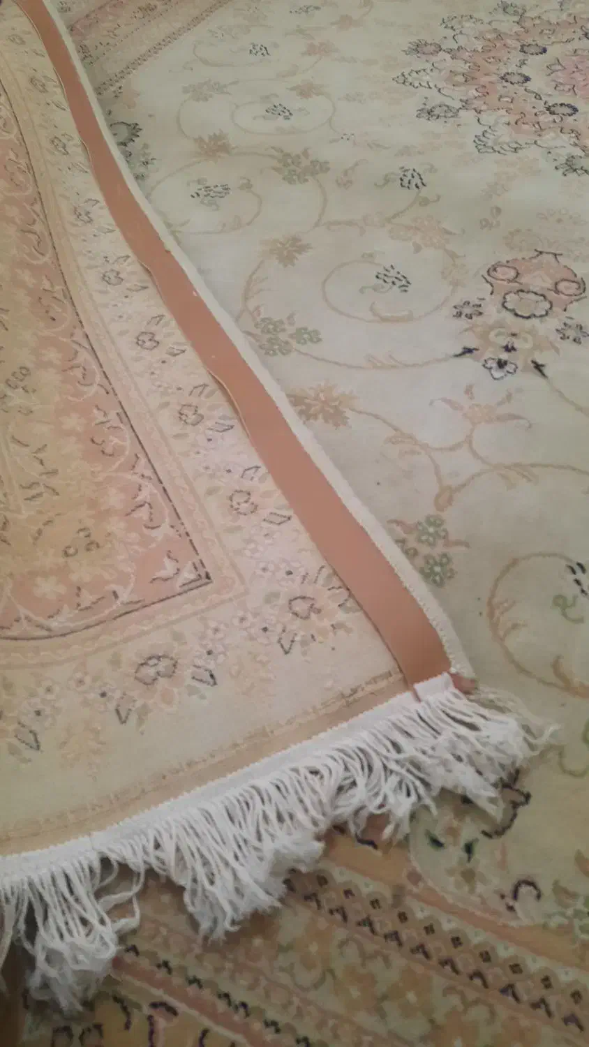 فرش ۶متری جفت همراه قالیچه و پادری|فرش|رشت, استادسرا|دیوار