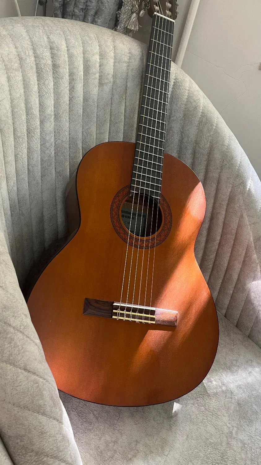 گیتار یاماها|گیتار، بیس، امپلیفایر|همدان, |دیوار