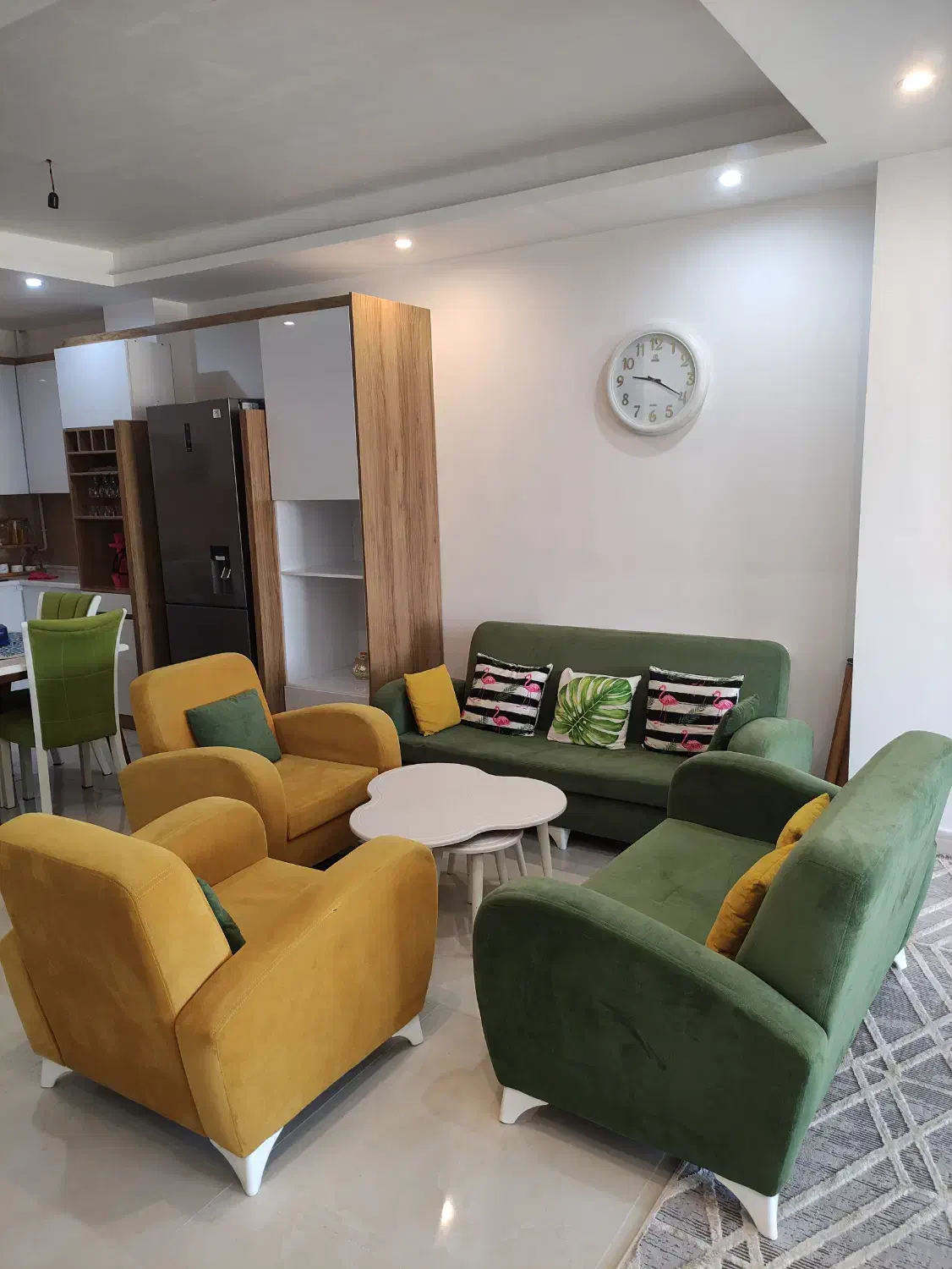 مبل وغذاخوری|مبلمان خانگی و میز عسلی|فومن, |دیوار