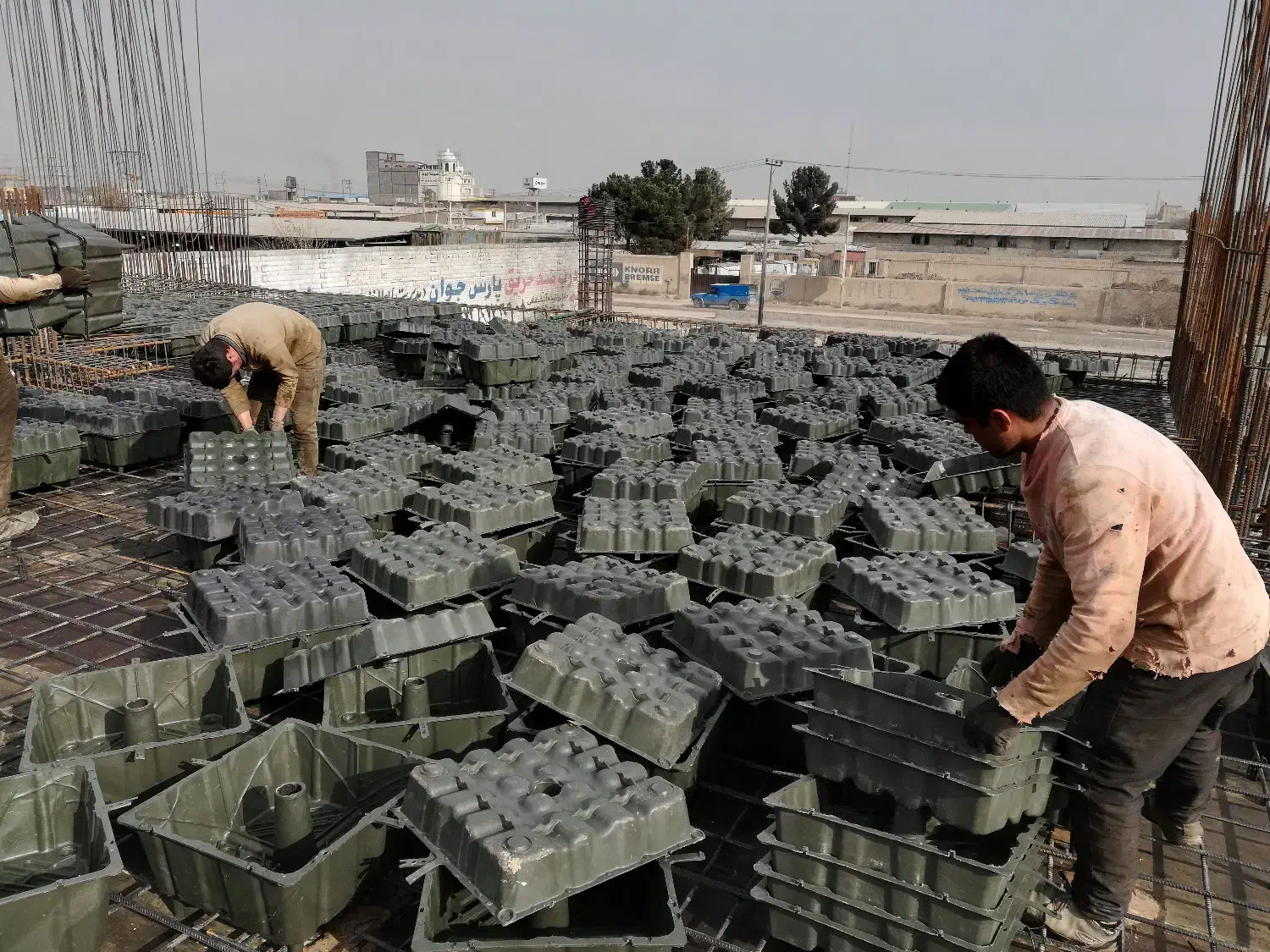 قالب یوبوت محصولی فوق العاده برای افزایش دهنه سازه|مصالح و تجهیزات ساختمان|رودبار, |دیوار