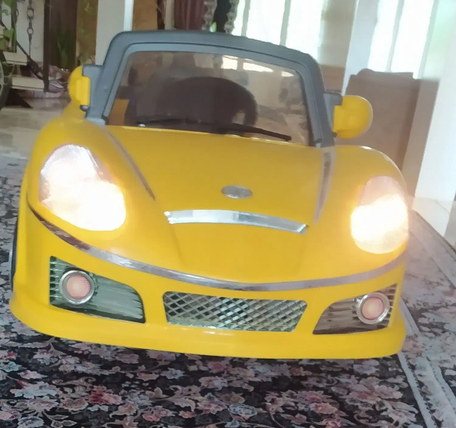 ماشین شارژی|اسباب‌‌بازی|گلبهار, شهر جدید گلبهار|دیوار