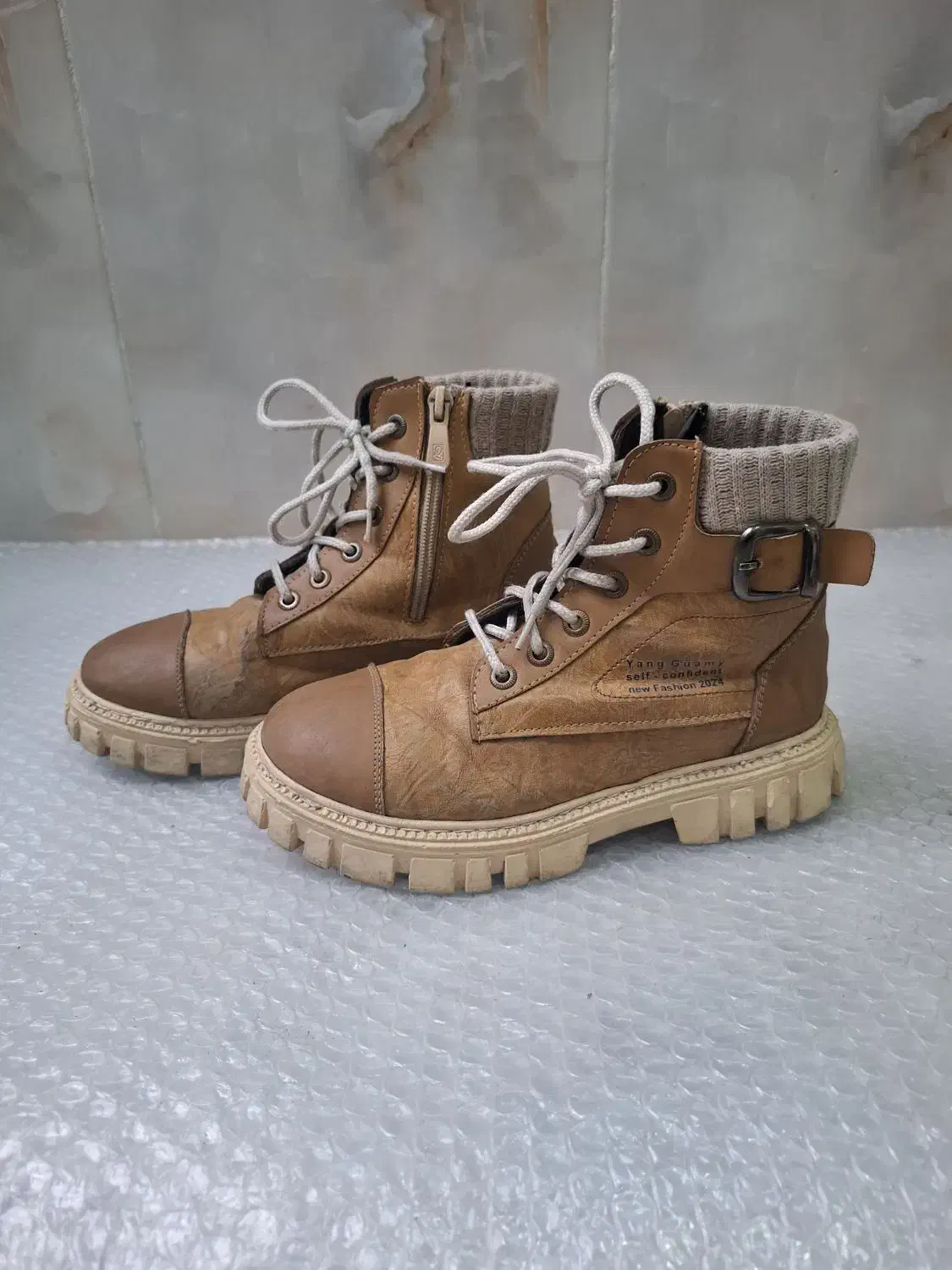 کفش نیم بوت|کیف، کفش، کمربند|قم, خداکرم|دیوار