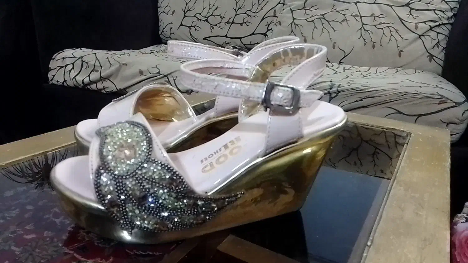 کفش دخترانه مجلسی|کیف، کفش، کمربند|نیشابور, گنبد سبز|دیوار