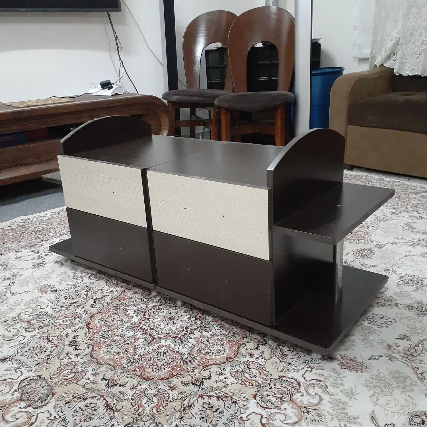 دراور پاتختی|تخت و سرویس خواب|رشت, حومه رشت|دیوار