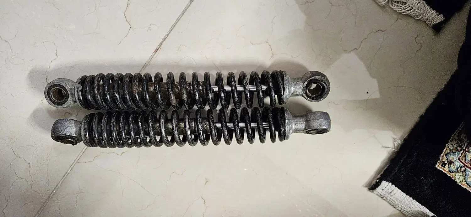 کمک عقب مینی سوزوکی|قطعات یدکی و لوازم جانبی|تهران, امیریه|دیوار