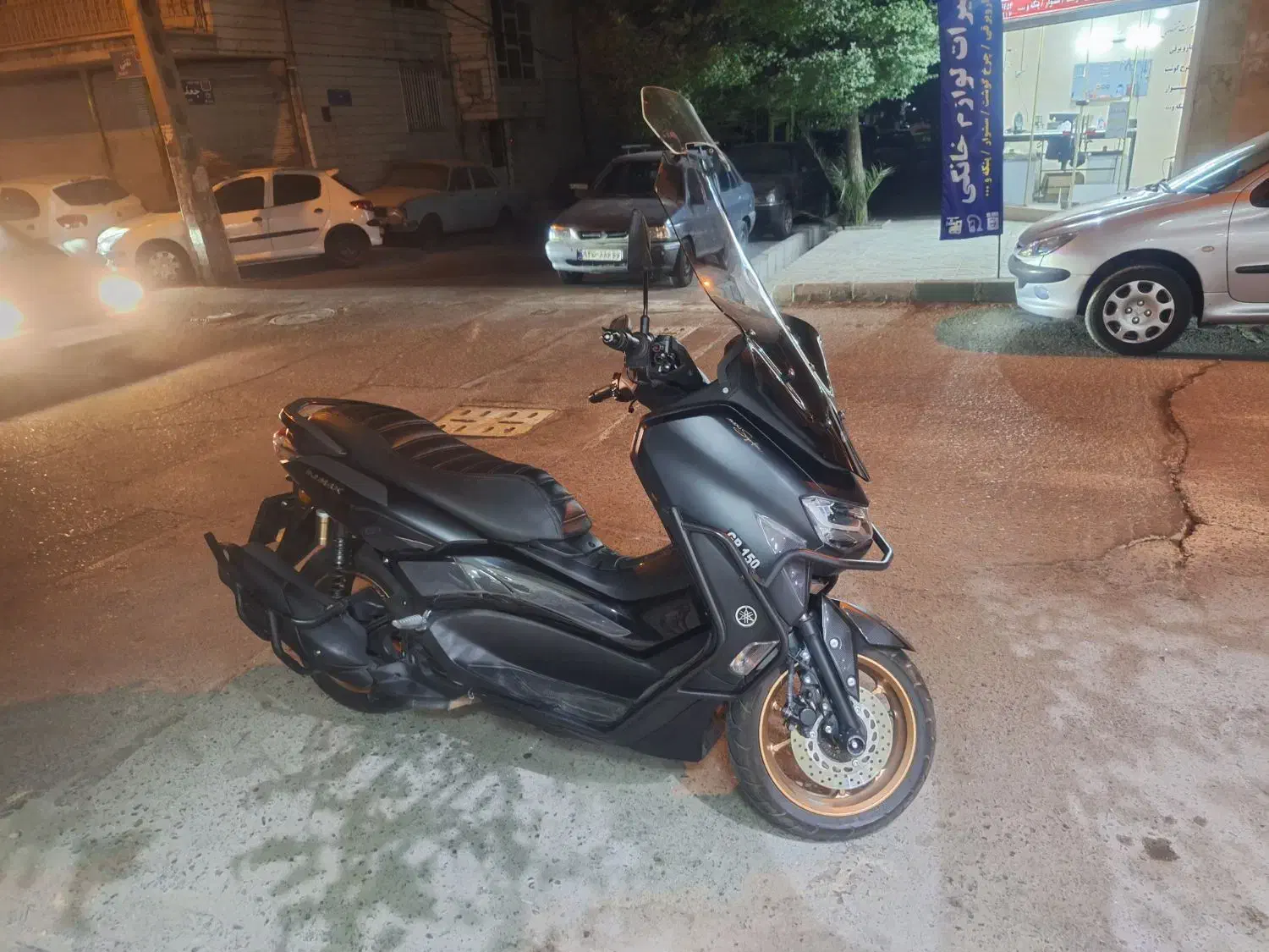 nmax|موتورسیکلت|تهران, سبلان (لشگر)|دیوار