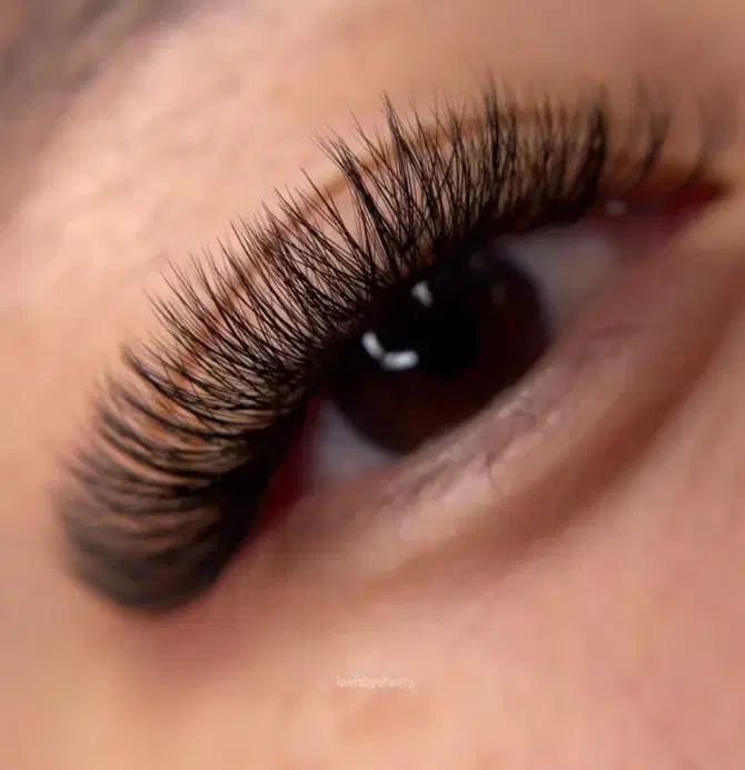 اکستنشن مژه با بهترین متریال و کمترین قیمت|خدمات آرایشگری و زیبایی|ری, صفاییه (چشمه علی)|دیوار