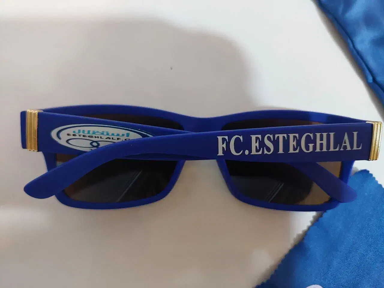 عینک هواداری استقلال|زیورآلات و اکسسوری|اراک, |دیوار