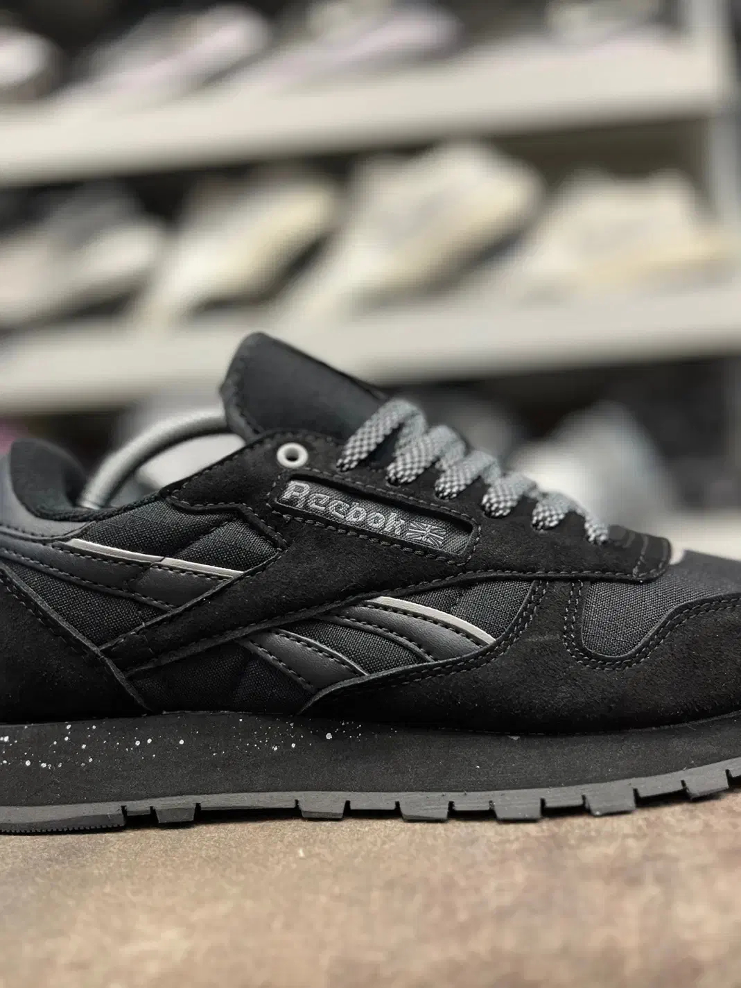 کتونی ریباک کلاسیک رنگ مشکی|کیف، کفش، کمربند|تهران, باشگاه نفت|دیوار