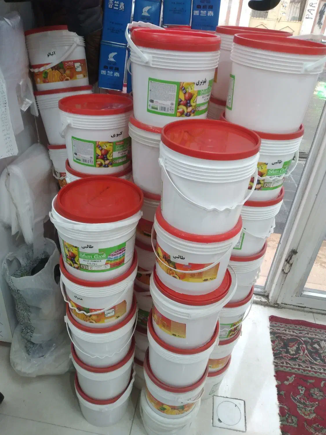 سطل (خالی) ۳ کیلویی|ظروف نگهدارنده، پلاستیکی، یکبارمصرف|اردبیل, |دیوار