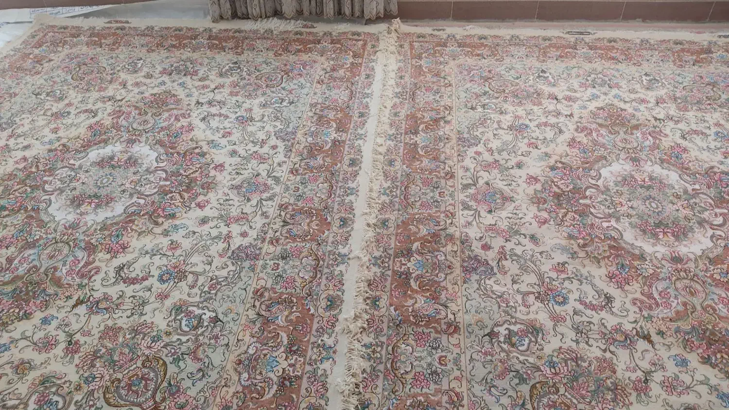 یک جفت فرش 9متر خطیبی|فرش|آذرشهر, |دیوار