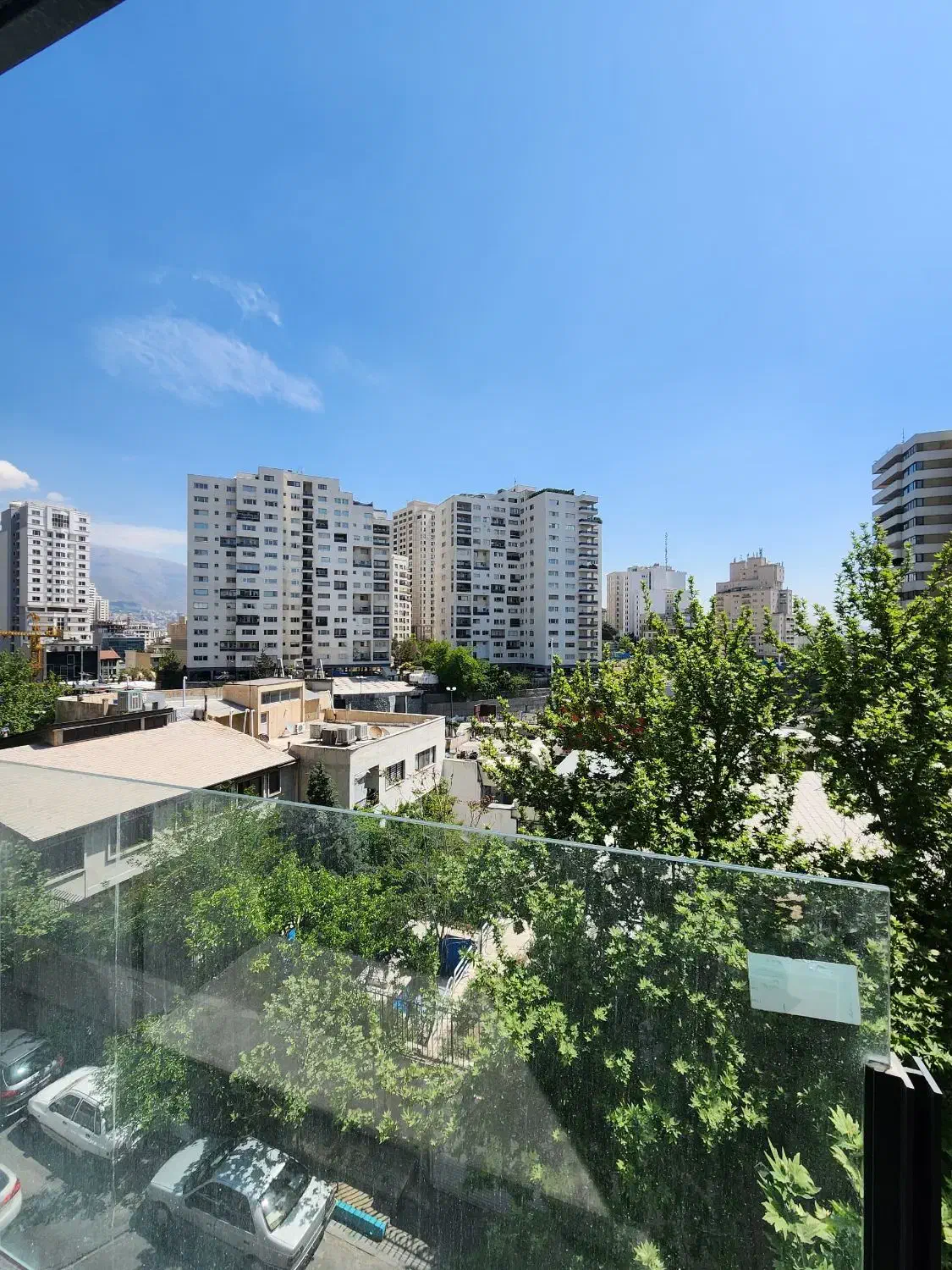 آپارتمان۱۹۰ متر ۳ خواب/ویو کوهستان/بدون مشرف