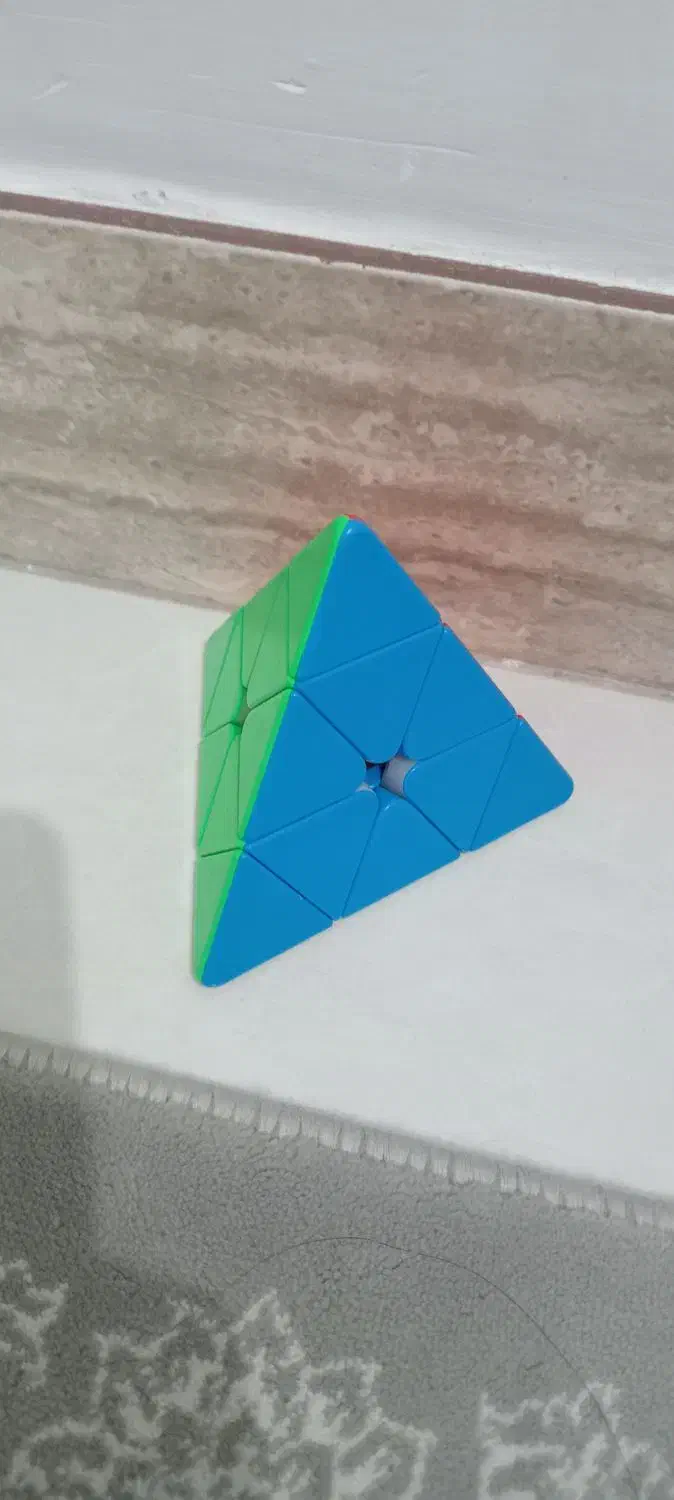 روبیک هرمی برند مویو|اسباب‌‌بازی|بوکان, |دیوار