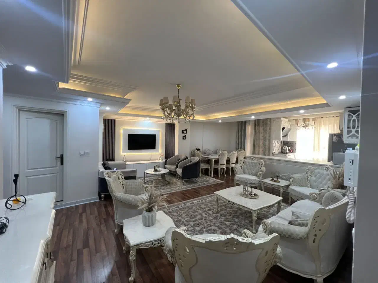 ۹۰متر/۲خواب/نور/مستقیم/تاپ لوکیشن|فروش آپارتمان|تهران, جوانمردان (اندیشه)|دیوار