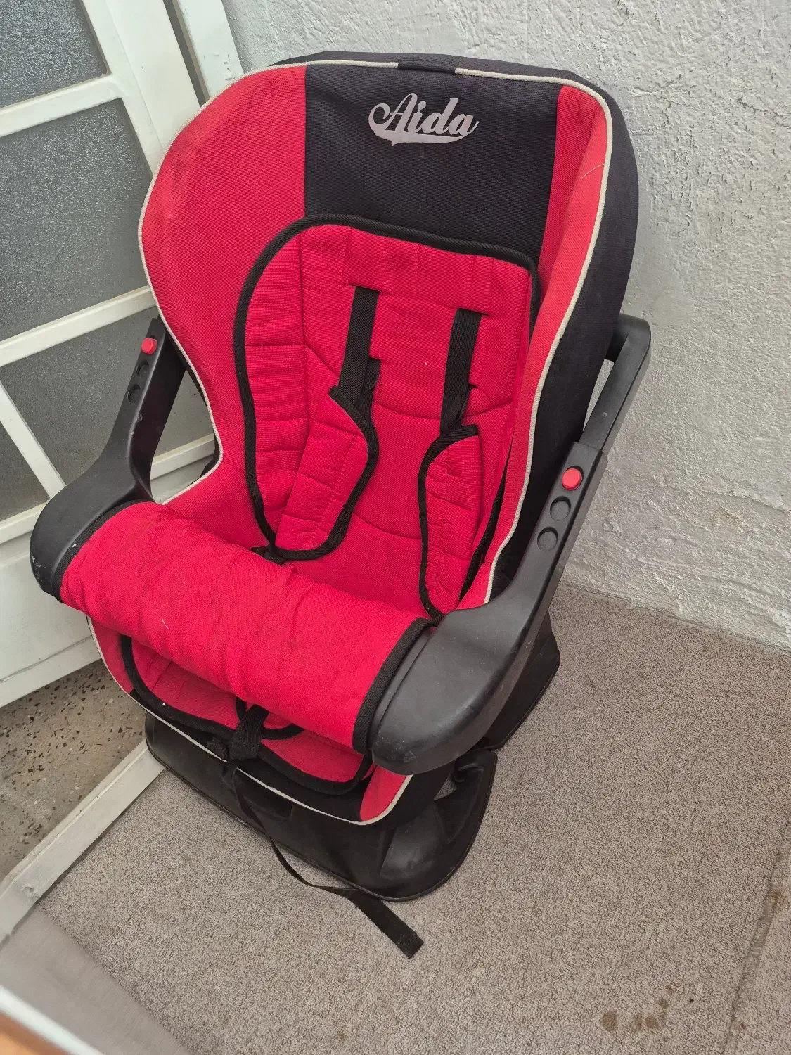 صندلی ماشین کودک|اسباب و اثاث بچه|ایلام, |دیوار