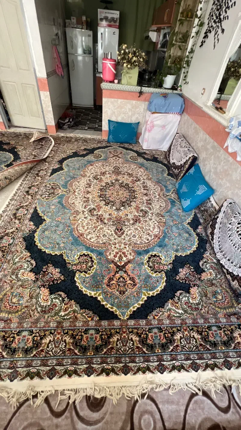 ۲ تخته فرش سرمه ای۱۲ متری اکریلیک نو|فرش|قم, جمکران|دیوار