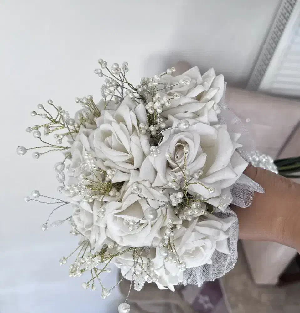 دسته گل عروس|گل مصنوعی|بافق, |دیوار