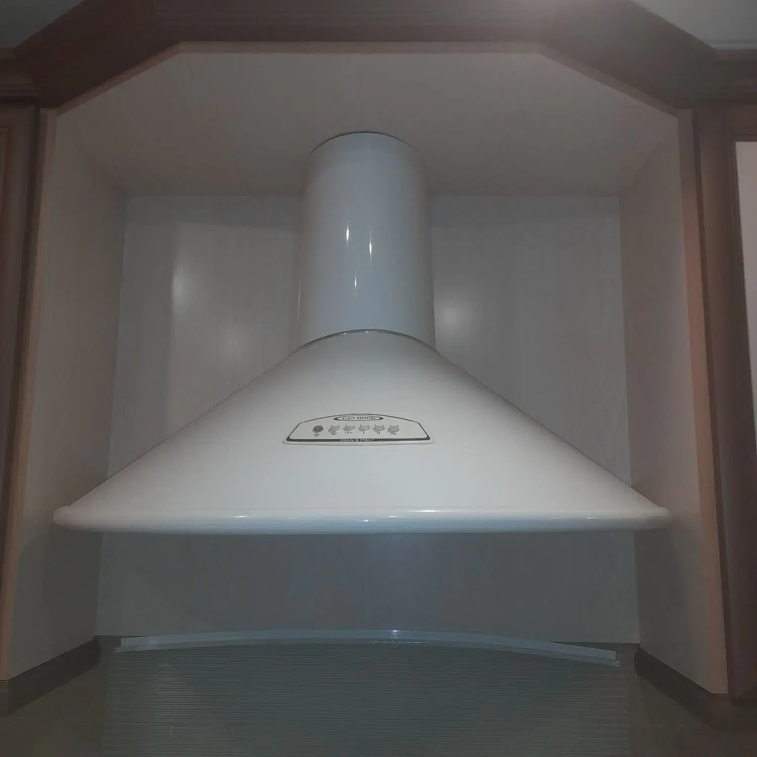 هود کن بسیار تمیز|هود|تبریز, |دیوار