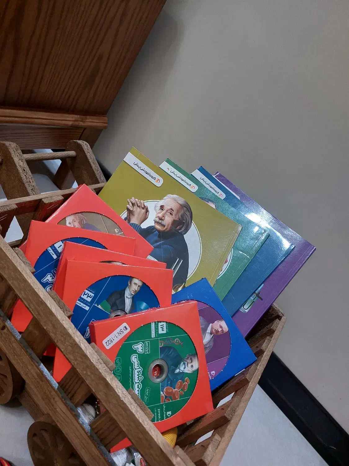 فروش کتاب|کتاب و مجله آموزشی|تهران, والفجر (افسریه)|دیوار