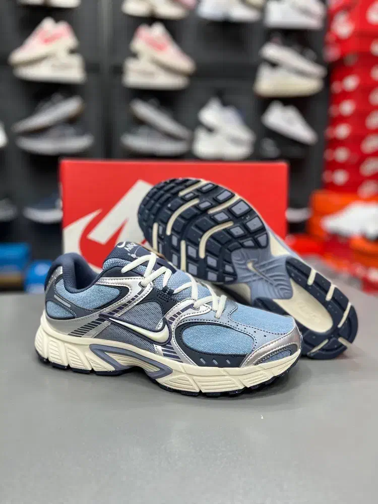 v5k|کیف، کفش، کمربند|گلبهار, شهر جدید گلبهار|دیوار