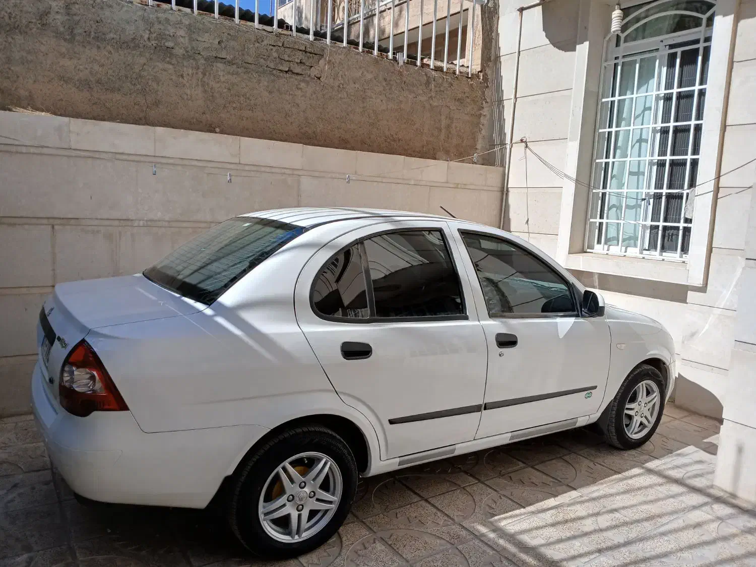 تیبا دوگانه کارخانه درحد خشک|خودرو سواری و وانت|کرمانشاه, |دیوار