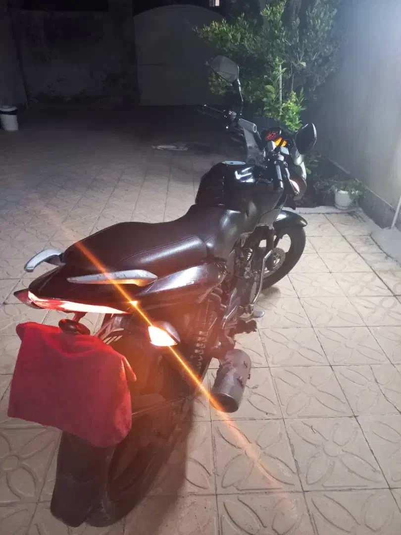 موتور پالس 135 ns|موتورسیکلت|شیراز, شهرک پرواز|دیوار