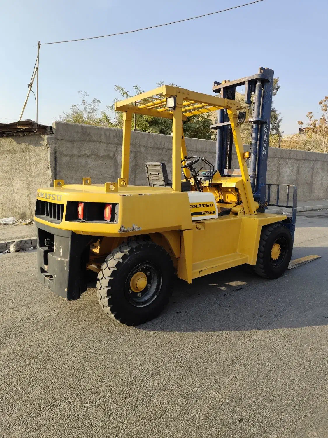 لیفتراک کوماتسو 7تن خط 5 سری جدید دکل بلند|خودرو سنگین|تهران, شهرک فردوس (حسینی)|دیوار