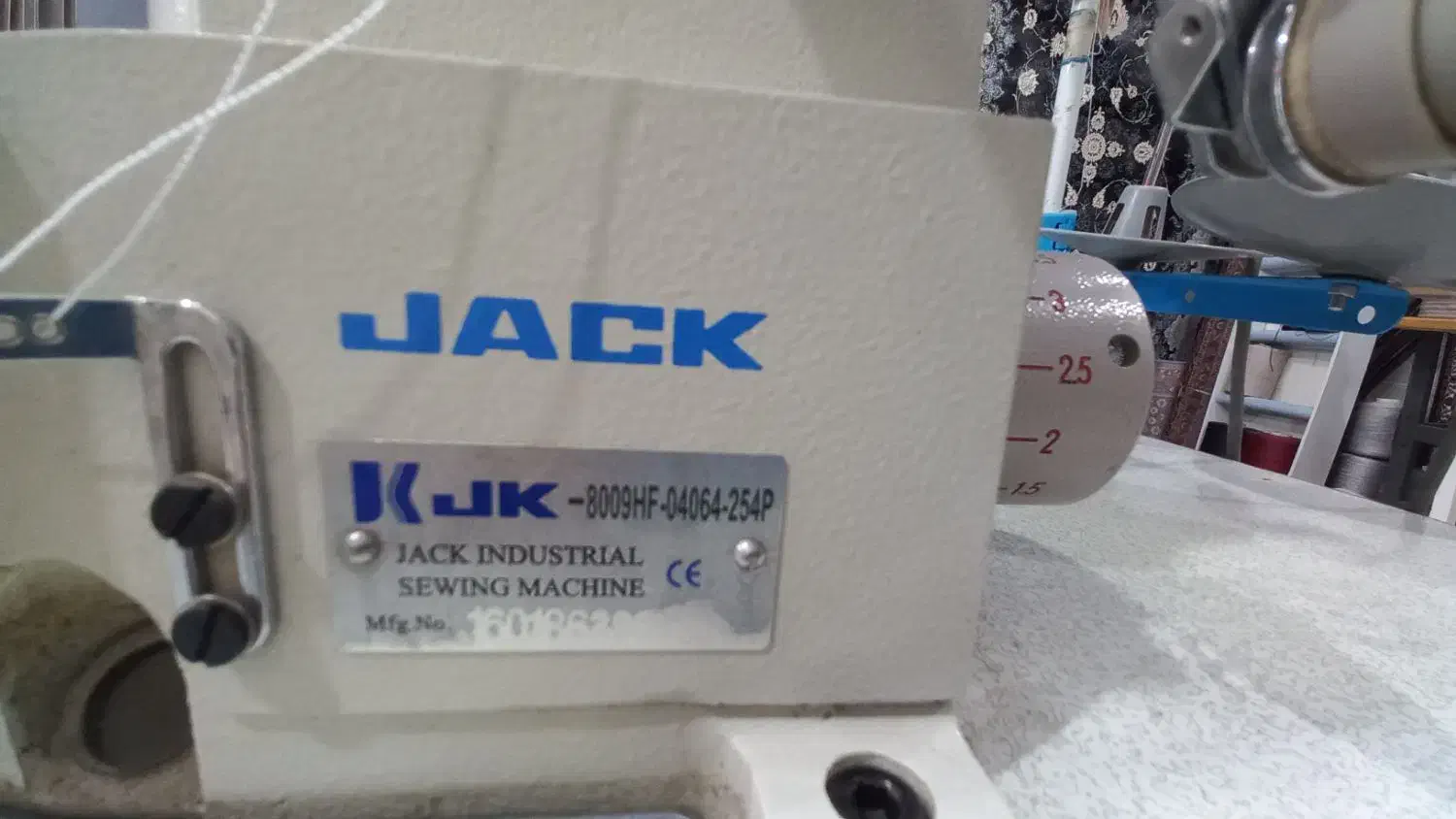 چرخ کمر کش ۴ سوزنه جک|چرخ خیاطی و ریسندگی|مشکین‌دشت, |دیوار