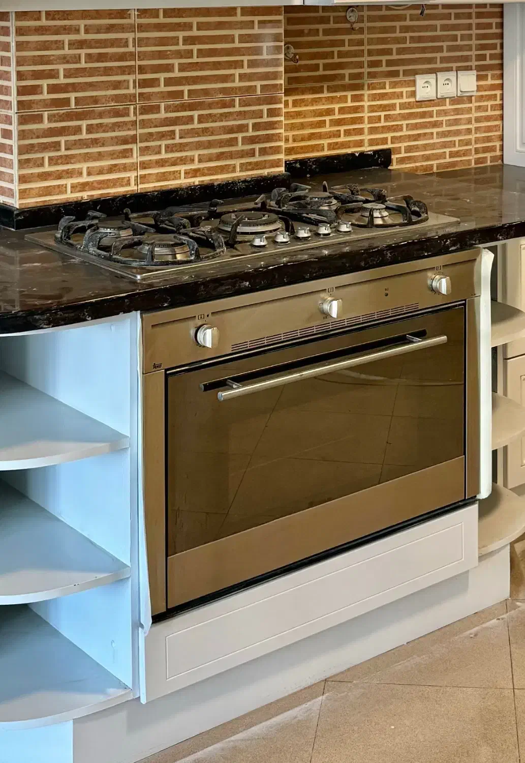 فر گاز و برق برند Teka ایتالیایی مشابه نو|اجاق گاز و لوازم برقی پختوپز|مشهد, سجاد شهر|دیوار