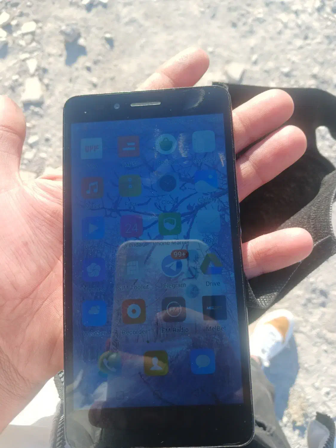 الجی کا ۸|موبایل|کرج, باغستان|دیوار