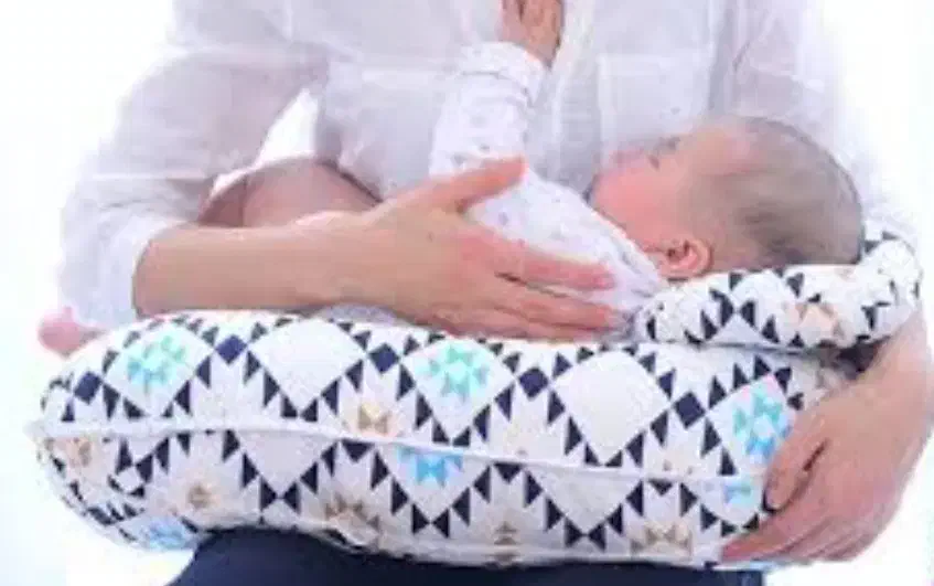 بالش شیردهی چند کاره سالم و تمیز|اسباب و اثاث بچه|سنندج, |دیوار