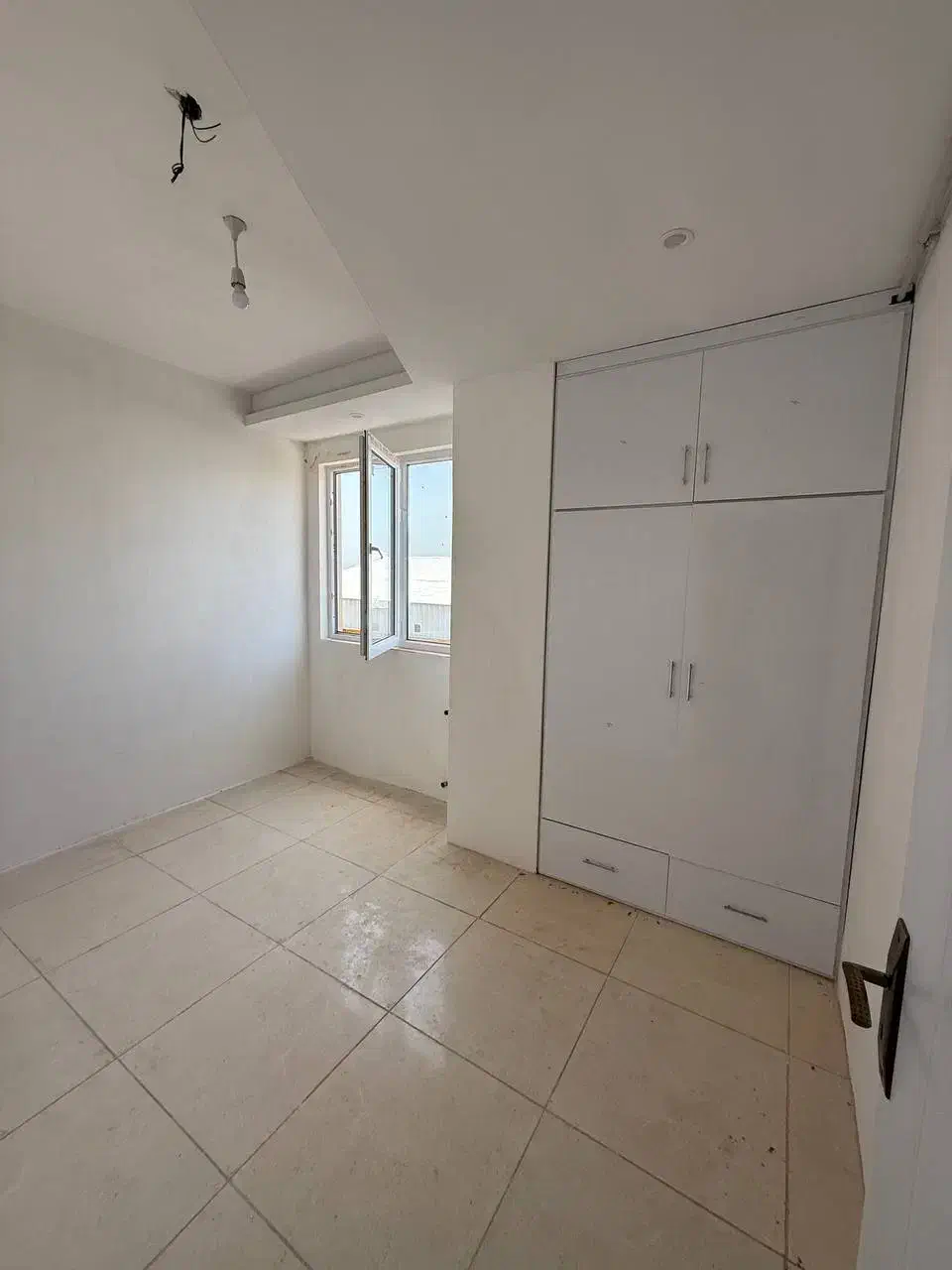 فروش واحد نوساز 110متری خوش نقشه|فروش آپارتمان|لاهیجان, شهرک جانبازان|دیوار