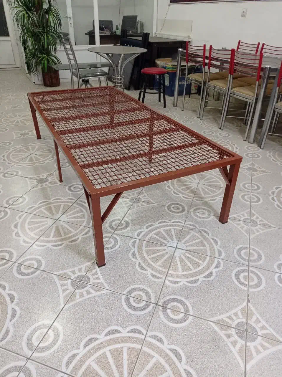 تحت خواب فلزی پایه بلند|تخت و سرویس خواب|قم, نیروگاه|دیوار