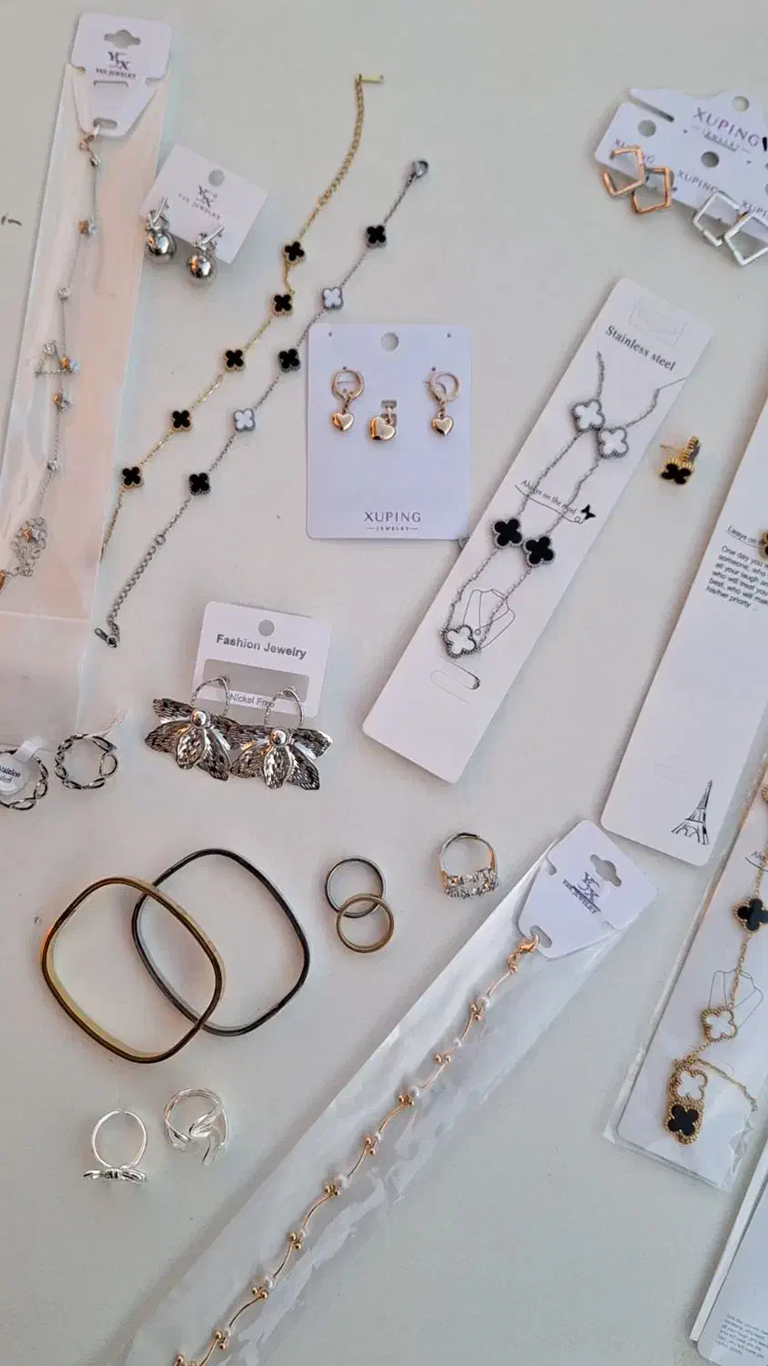 بدلیجات / طرح طلا / اکسسوری / گردنبند|بدلیجات|آبیک, |دیوار