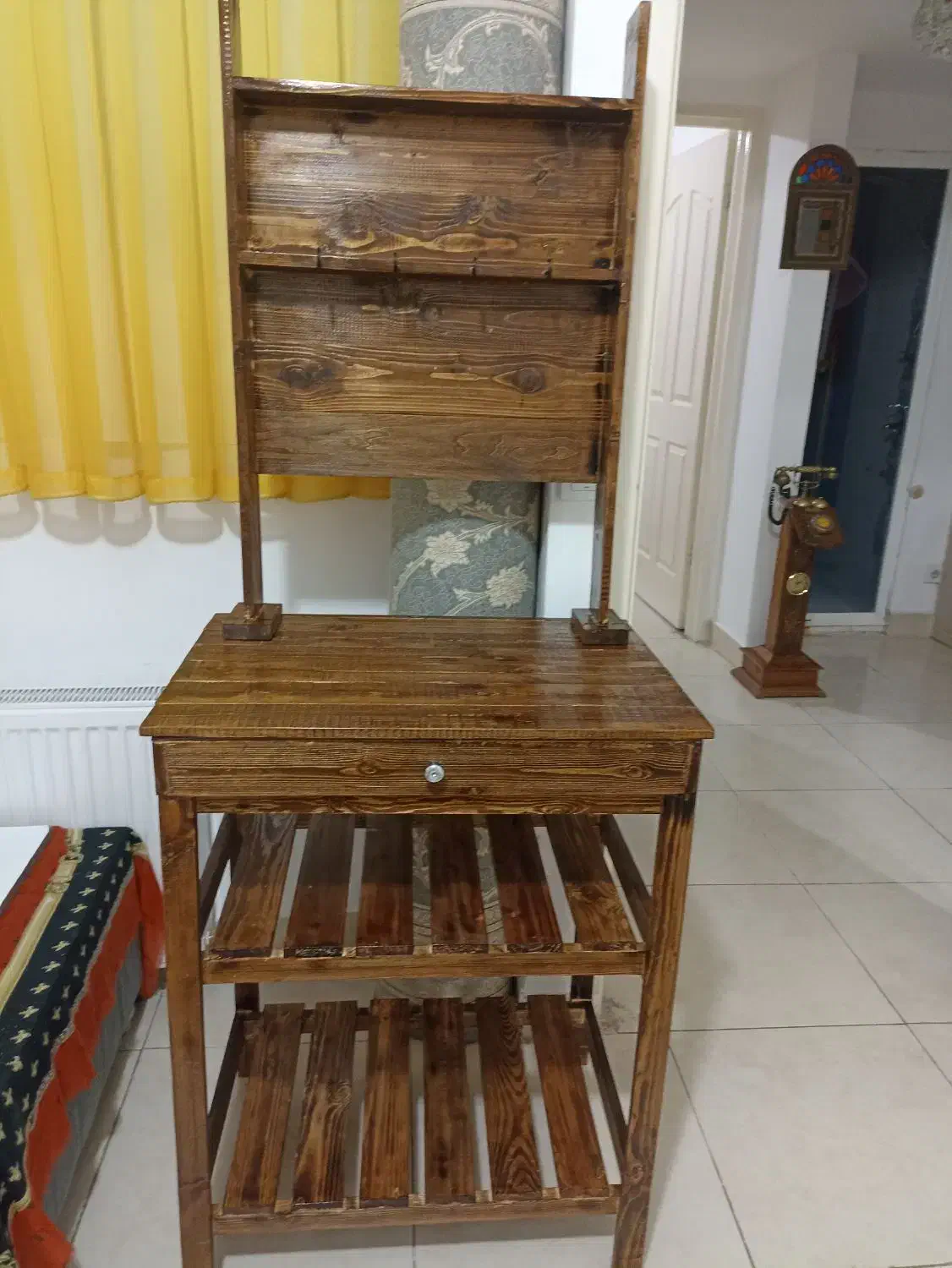 .استند و کافی بار|صنایع دستی و سایر لوازم تزئینی|سنندج, |دیوار