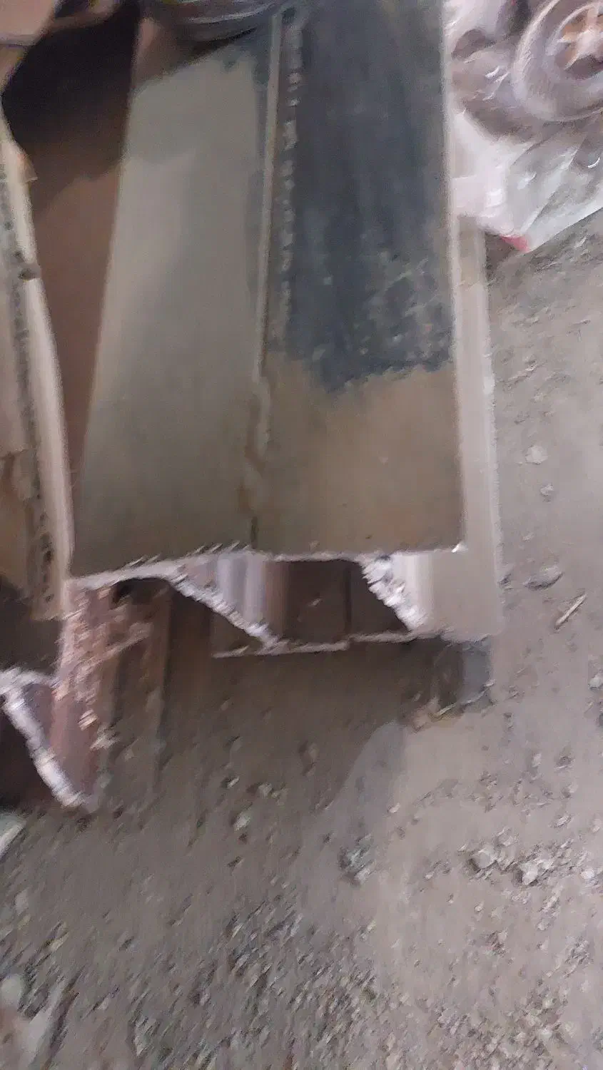 تیر اهن۱۸ در حد نو|مصالح و تجهیزات ساختمان|برخوار, |دیوار