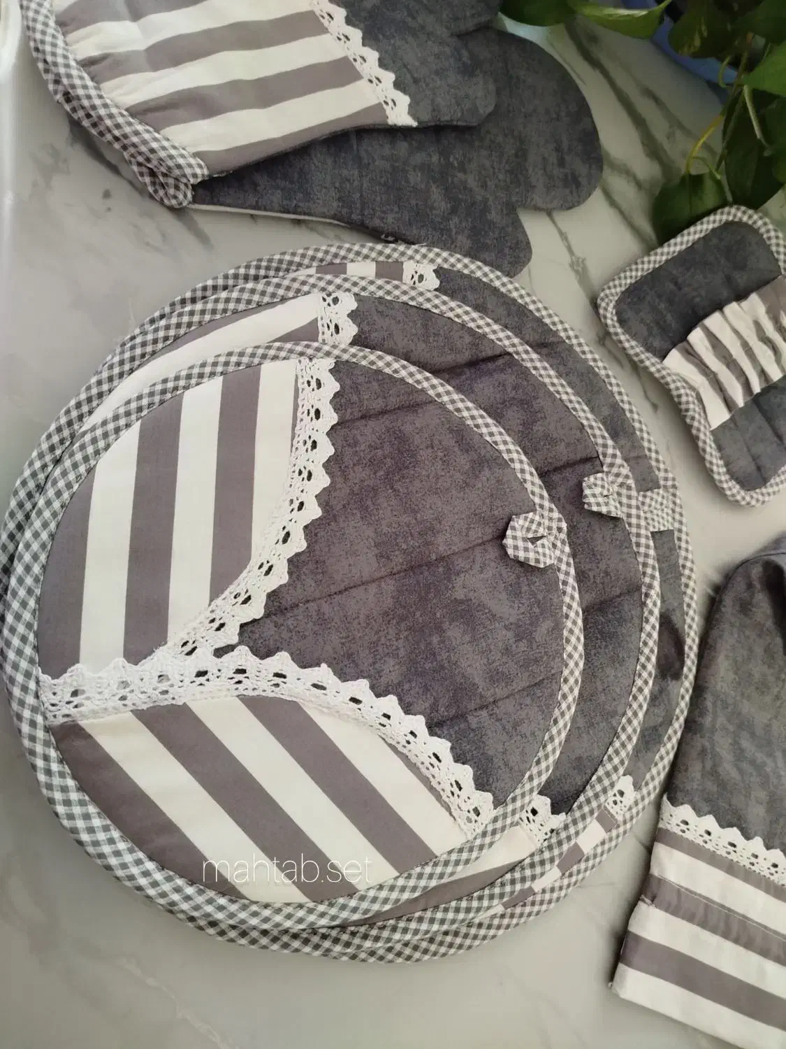 سرویس آشپزخانه|سفره، حوله، دستمال آشپزخانه|عجب شیر, |دیوار