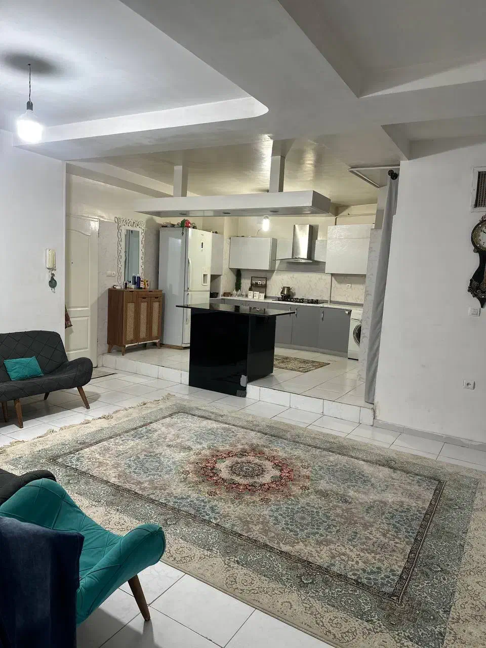 94متر طبقه ۲ نما با پارکینگ|فروش آپارتمان|محمدشهر, محمدشهر|دیوار